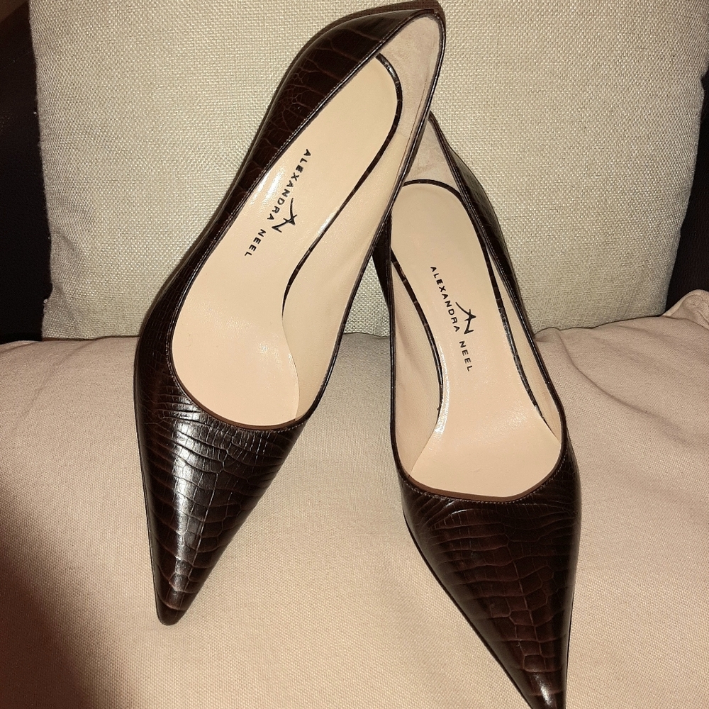 Alexandra Neel croc pumps - Picture 8 of 10